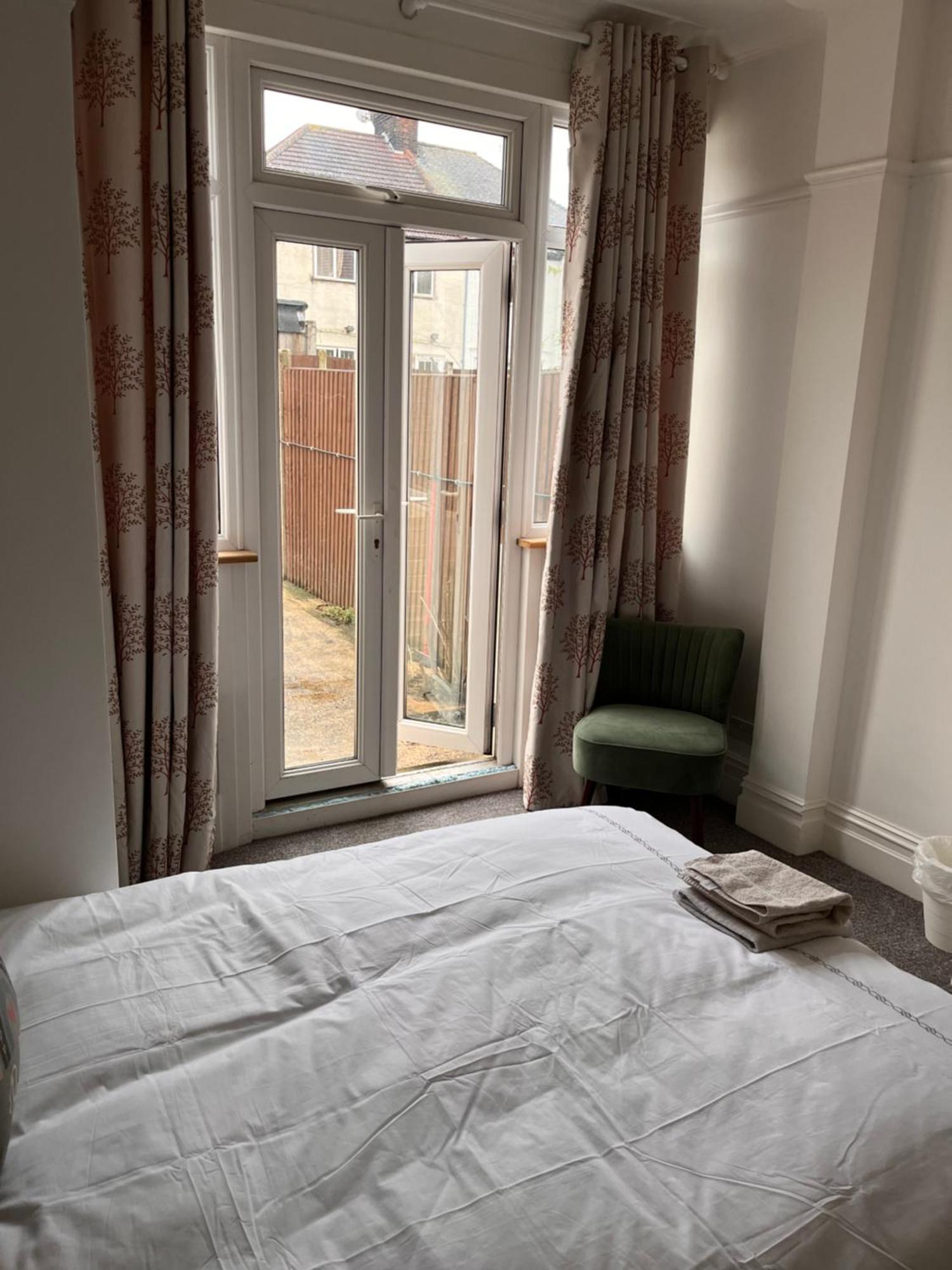 Home From Home Cosy B&B London Exterior foto